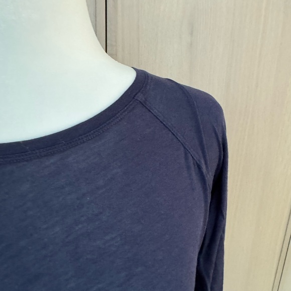 Lululemon - Picture 2 of 4